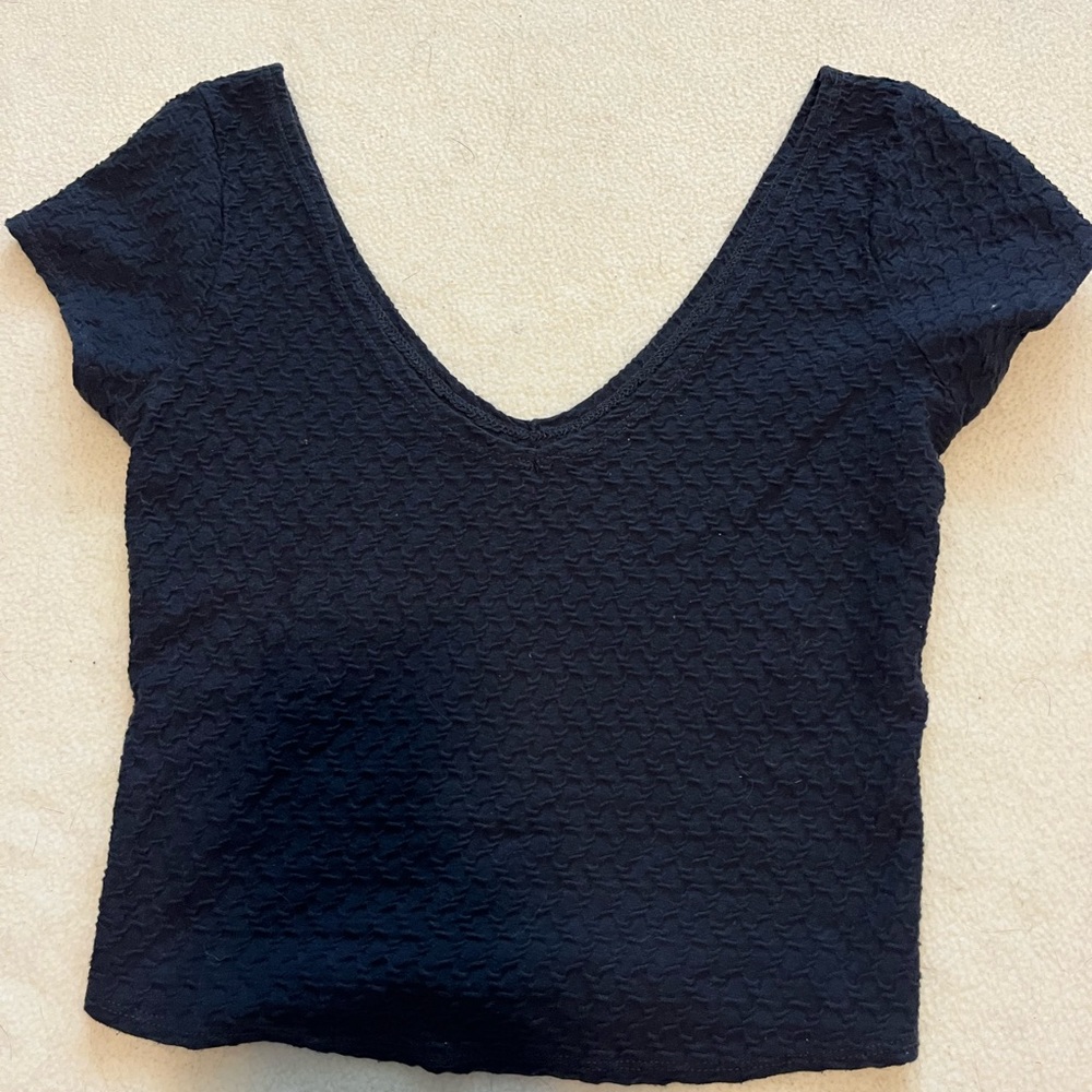 Hollister Cropped Shirt